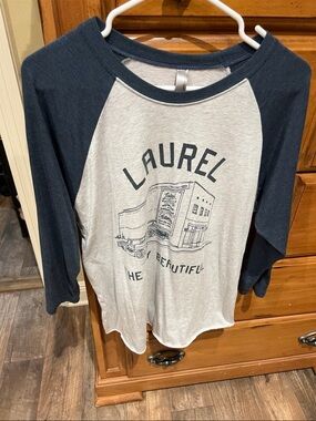 Laurel MS Tshirt